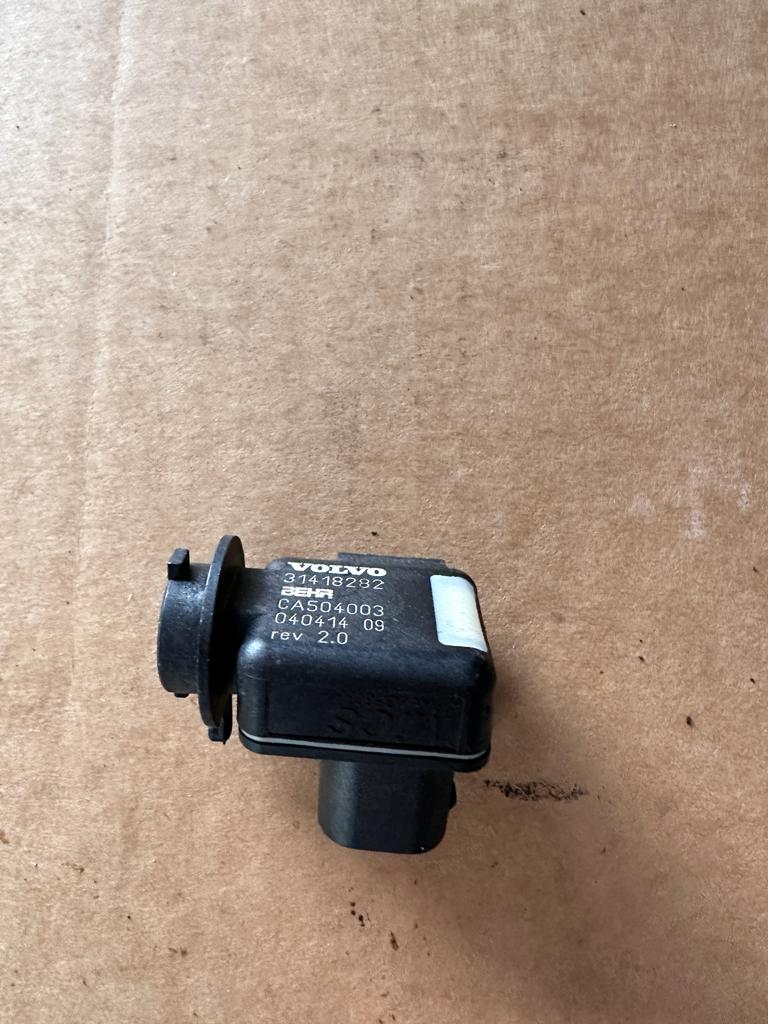 Temperature and air quality sensor Volvo S60 V60 XC60 XC70 Temperature and air quality sensor Volvo S60 V60 XC60 XC70